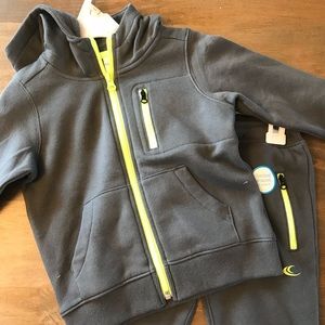 Carter’s Two Piece Sweatsuit